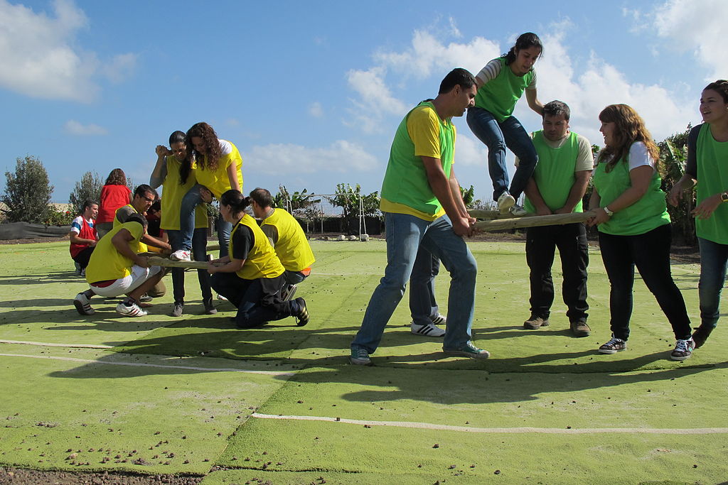 5 Fun & Easy Blindfold Games for Team Building